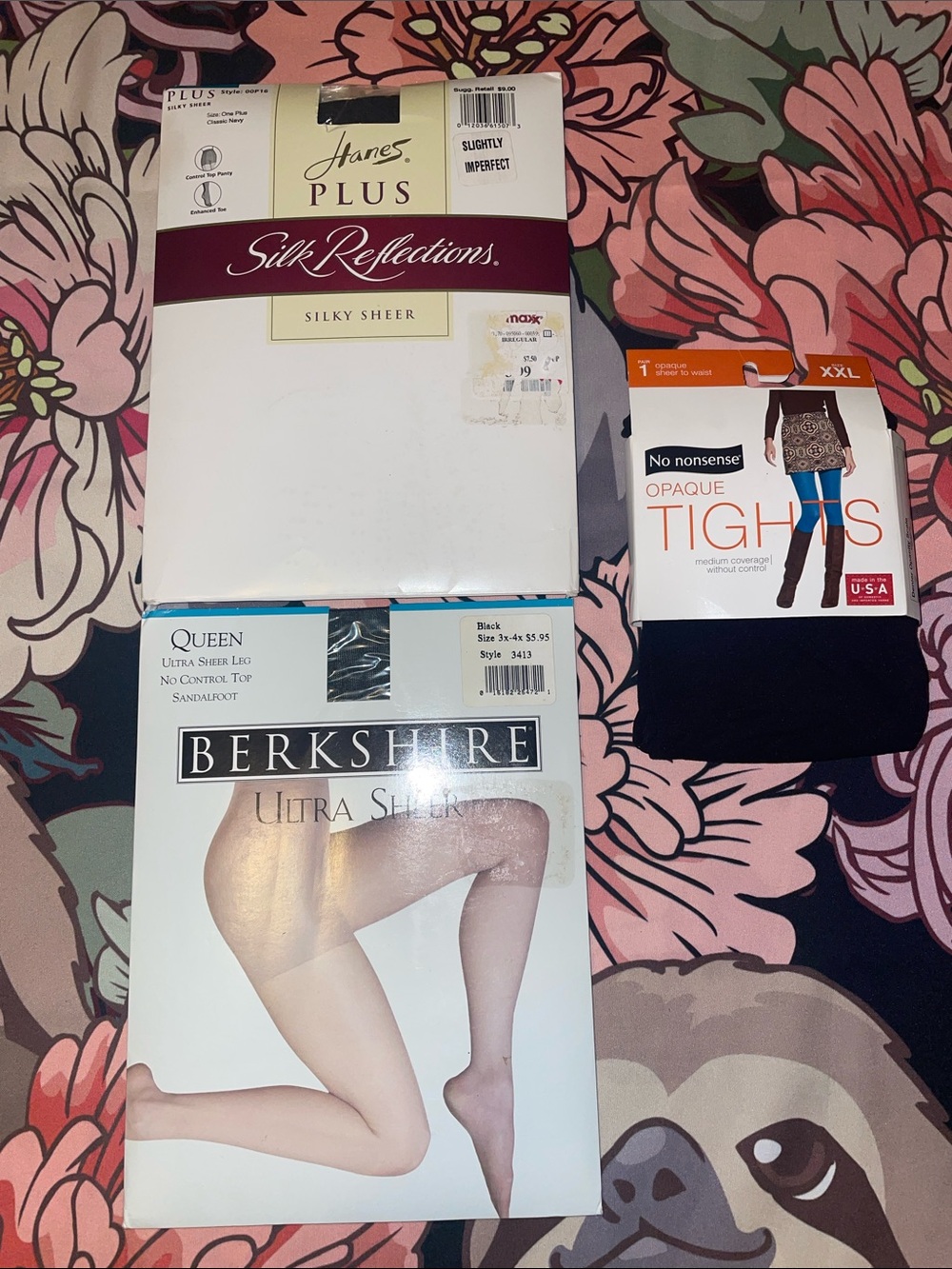 3 pairs of plus size stockings & tights (1X-4X )(new)